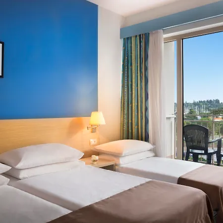 Remisens Hotel Lucija-2