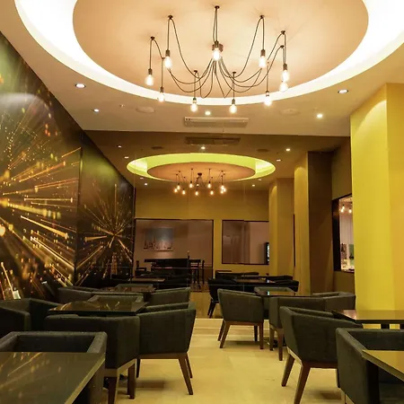 Hampton By Hilton Panama-3