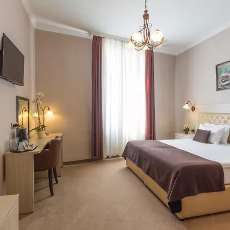 Belgrade City Hotel-3