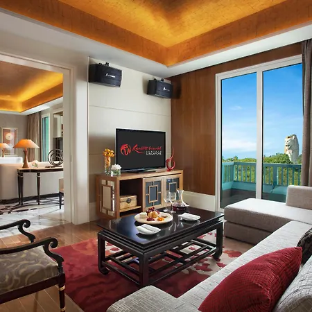 Resorts World Sentosa - Hotel Michael-3