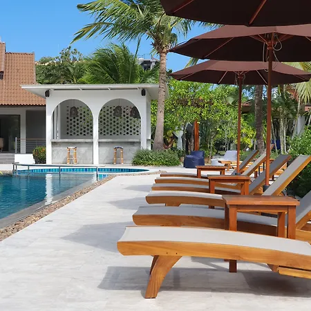 Blu Pine Villa & Pool Access - Sha Plus-2