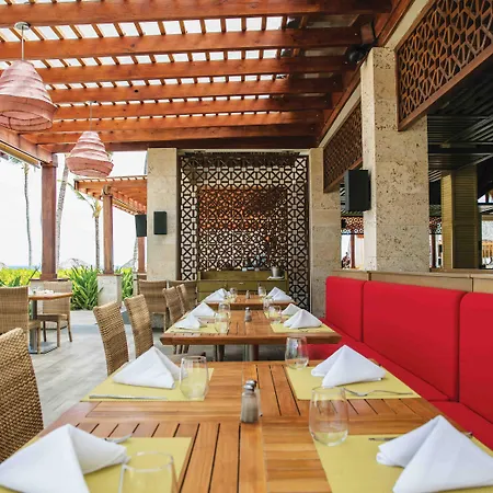 Royalton Punta Cana, An Autograph Collection All-Inclusive Resort & Casino-2