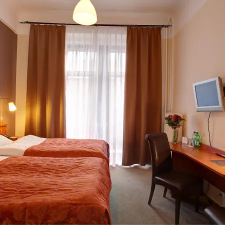 Hotel Polonia Centrum-3