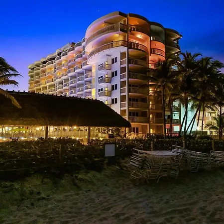 Beachcomber Resort & Club-3