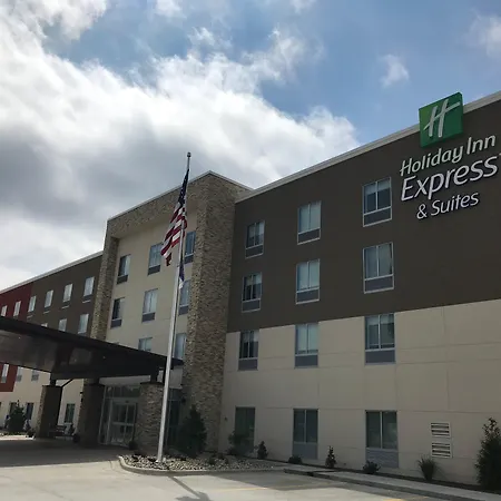 Holiday Inn Express & Suites - Hannibal - Medical Center-3
