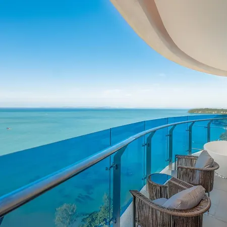 Howard Johnson Plaza By Wyndham Blue Bay Sihanoukville-2