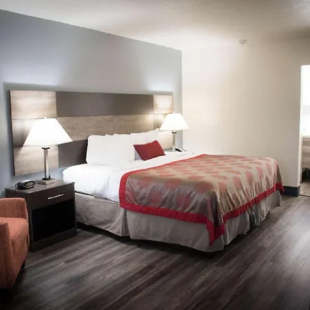 Ramada By Wyndham North Platte-2