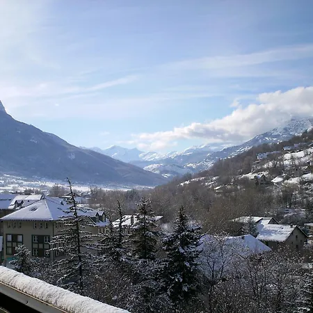 Hotel Mont-Brison-3