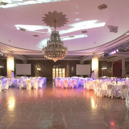 Hermitage Hotel-2