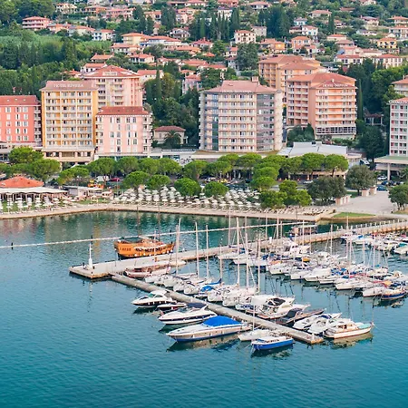 Wellness Hotel Apollo - Terme & Wellness Lifeclass-3