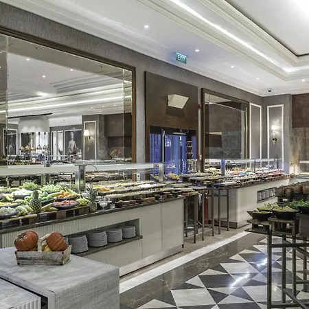 Lords Palace Hotel Spa Casino-2
