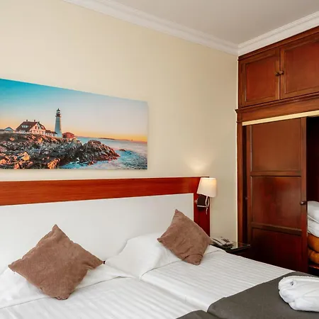 Hotel Avenida Praia-3