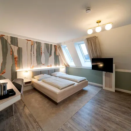 Hotel Gasthaus zur Linde-3