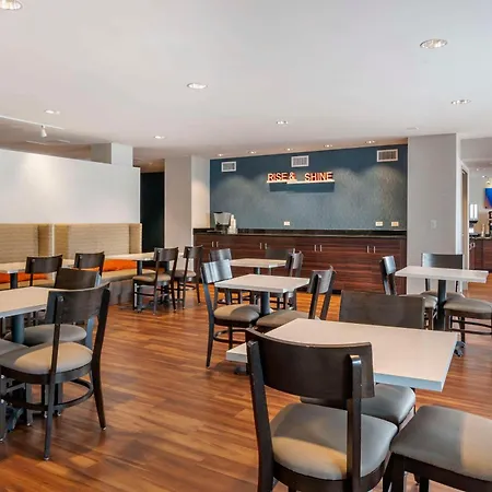 Comfort Inn St Louis Airport-3