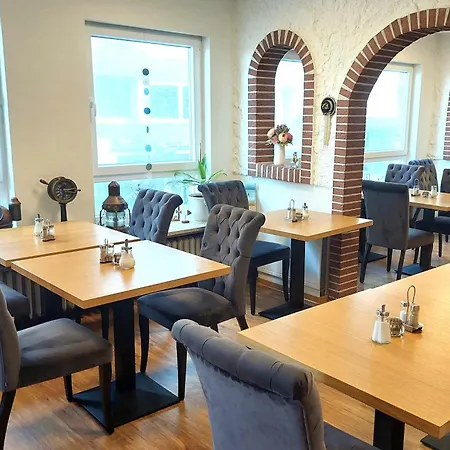 Hotel Villa Weststrand-3