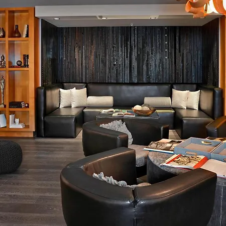 Renaissance Edmonton Airport Hotel-3