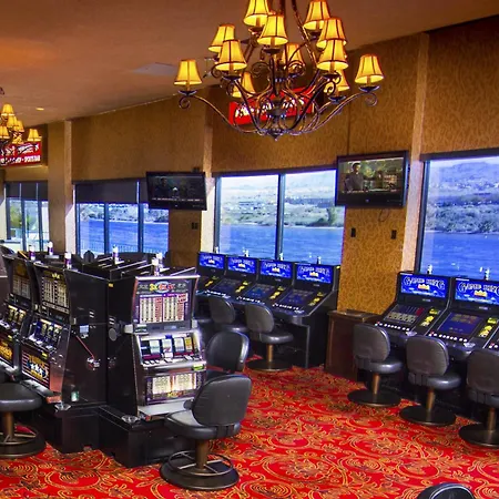 The Edgewater Hotel And Casino-3