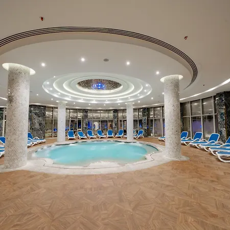 Sirena Beach Resort & Spa-3
