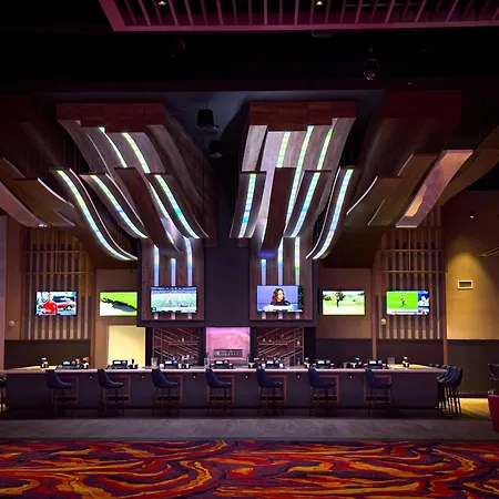 Harrah'S Cherokee Valley River Hotel & Casino - A Caesars Rewards Destination-2