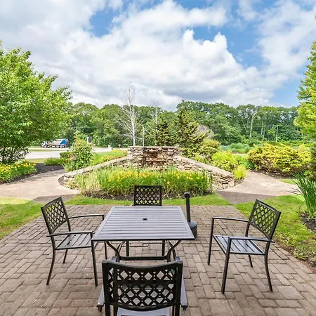 Bellissimo Hotel, Trademark By Wyndham Near Foxwoods Casino-2
