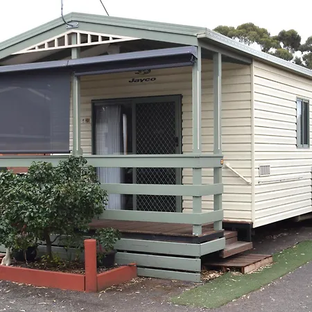 Golden Country Motel And Caravan Park-2