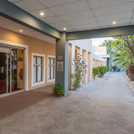 Protea Hotel By Marriott Ondangwa-3