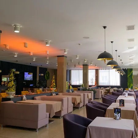 Hotel Russia-3