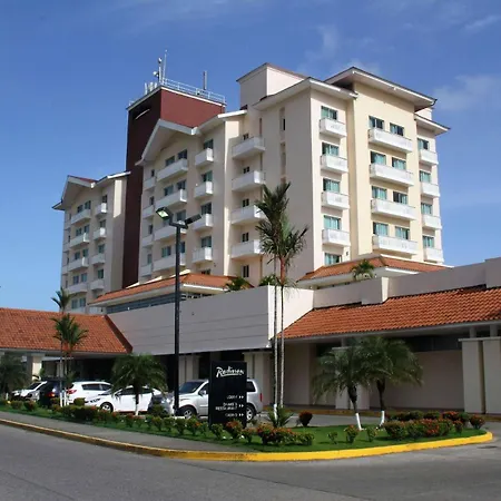 Radisson Colon 2000 Hotel & Casino At Cruise Port & Duty Free Mall-3
