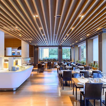 Alexander Beach Hotel & Spa-3