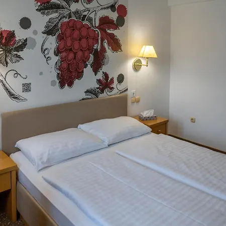 Hotel Piramida-2
