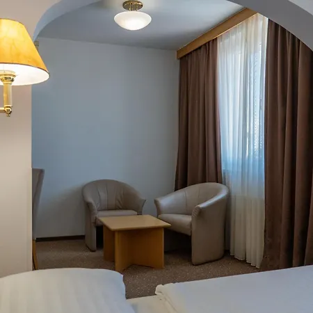 Hotel Piramida-3