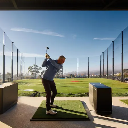 Country Club Tasmania-2