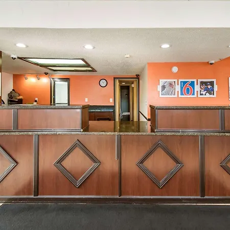 Motel 6-Grove City, Oh-3