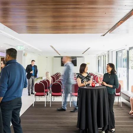 Crowne Plaza Canberra By Ihg-2