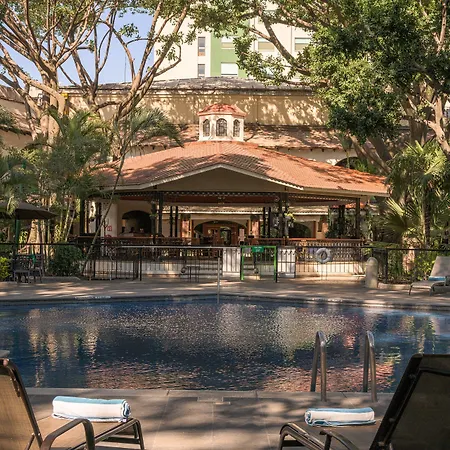 Holiday Inn Guadalajara Expo Plaza del Sol, an IHG Hotel-2