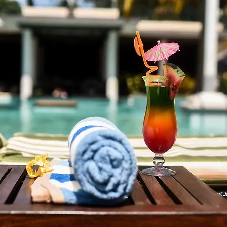 Le Grand Hotel Diego-2