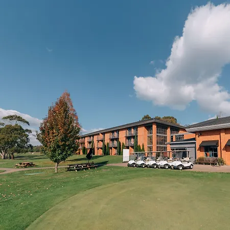 Country Club Tasmania-3