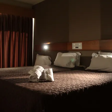 Hotel Meia Lua-3