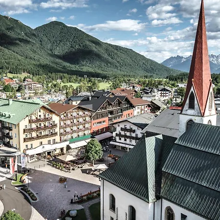 Post Seefeld - Wellnesshotel Tirol-2