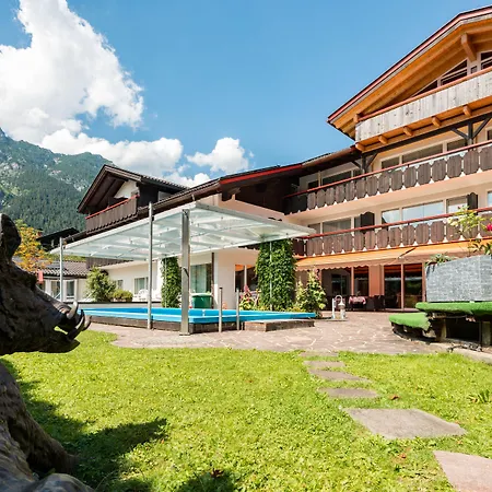 Hotel Rheinischer Hof-2