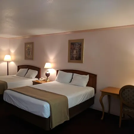 Saddle West Casino Hotel-2