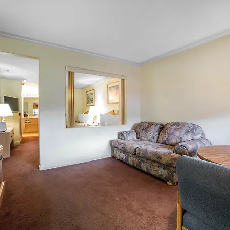 Rodeway Inn & Suites Pronghorn Lodge Lander-3