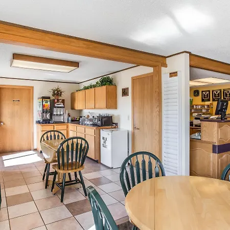 Rodeway Inn & Suites Pronghorn Lodge Lander-3
