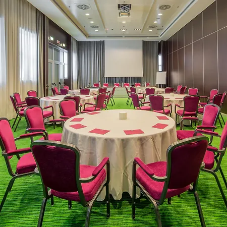 Best Western Premier Bhr Treviso Hotel-3