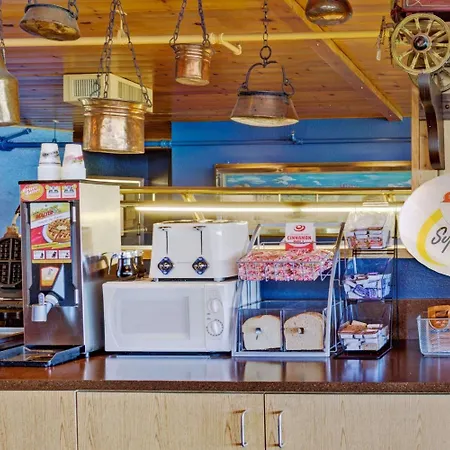 Topaz Lodge-3