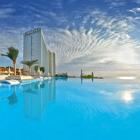 International Hotel Casino & Tower Suites-3