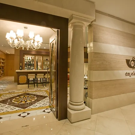 Grand Lisboa Macau-3