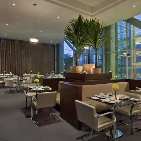 Four Points By Sheraton Los Angeles-2