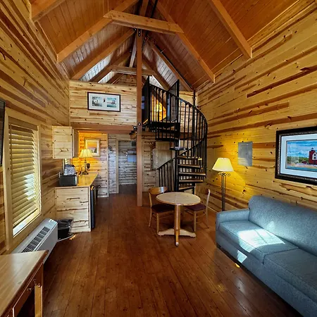 Cabins Of Mackinac & Lodge-2