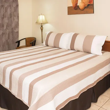 Hotel Tropico Inn-3